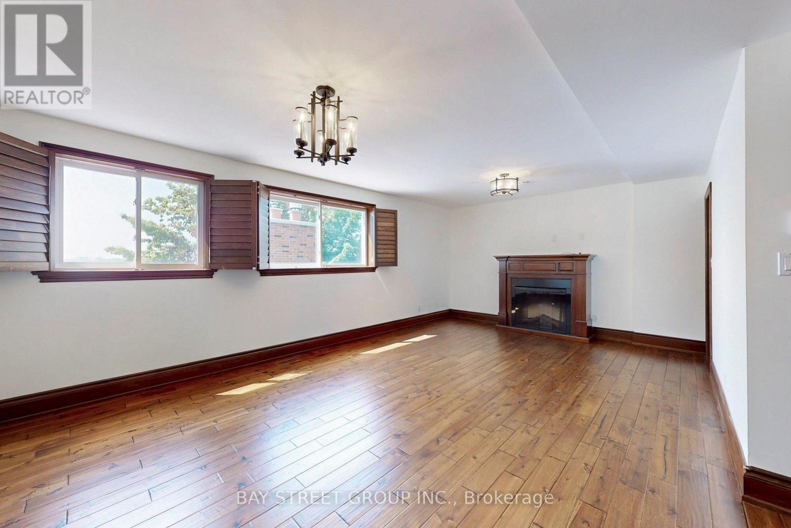 3784 TUPPY DRIVE - 12