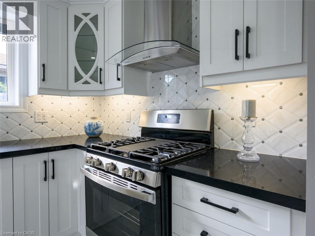 3 Bed, 1 Bath Apartment for Rent in Hamilton – 308 CRANBROOK Drive Unit# UPPER, Hamilton - Image 5