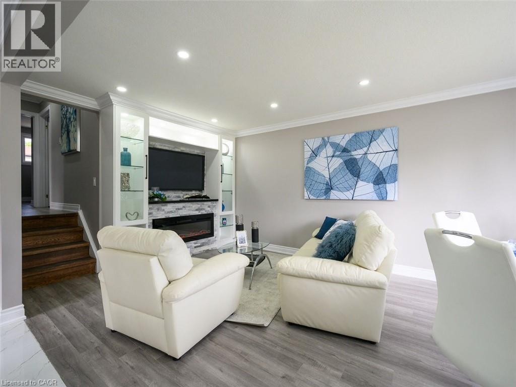 3 Bed, 1 Bath Apartment for Rent in Hamilton – 308 CRANBROOK Drive Unit# UPPER, Hamilton - Image 6