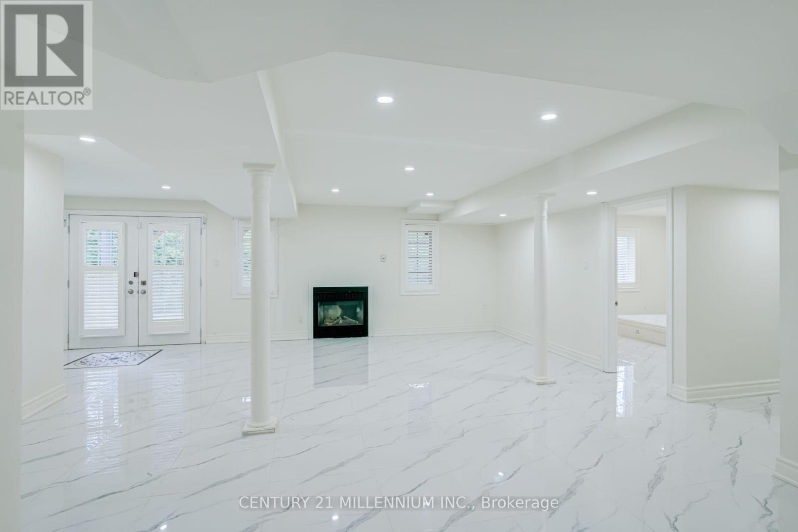 102 SOUTHLAKE BOULEVARD - 38