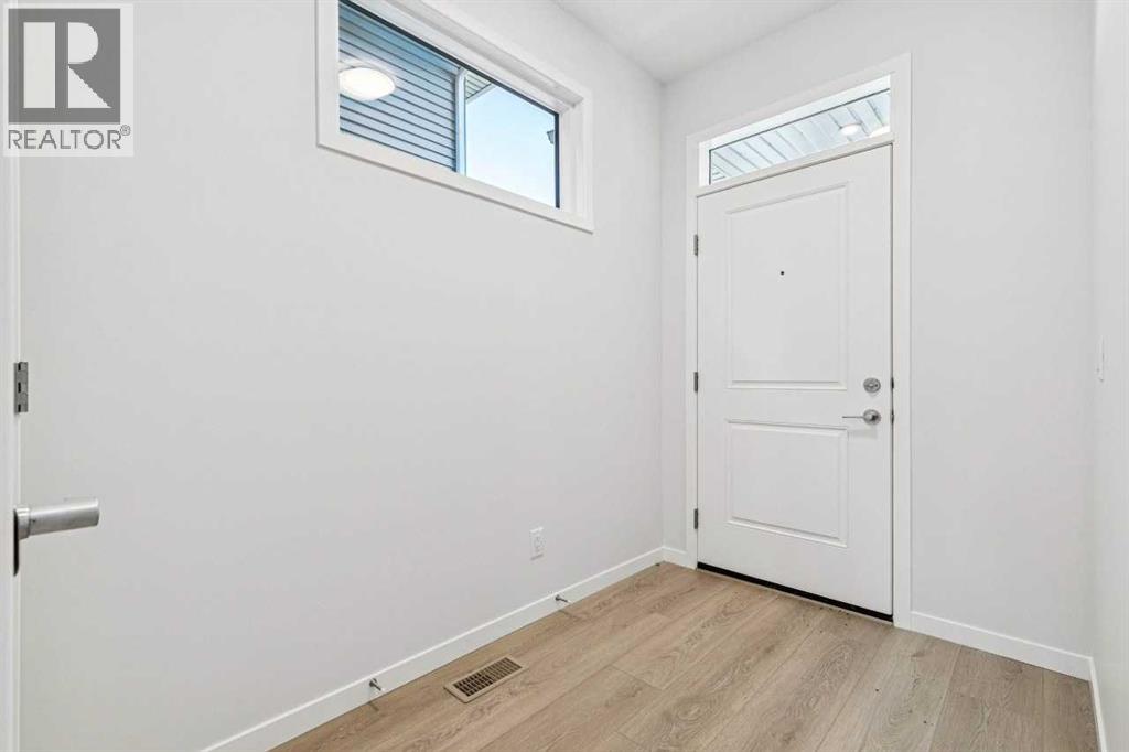 98 Creekview Avenue SW - 3