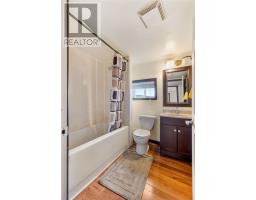 113 -117 Longs Hill, St  John S, NL A1C1V4 Photo 18