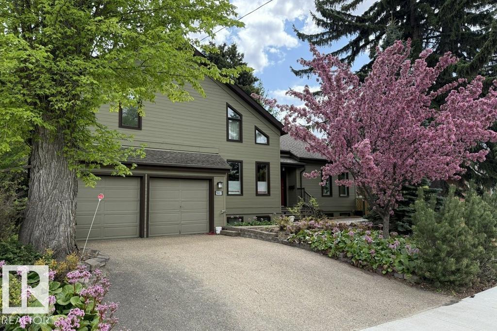 5607 107 ST NW, Edmonton, Alberta, T6H2X6
