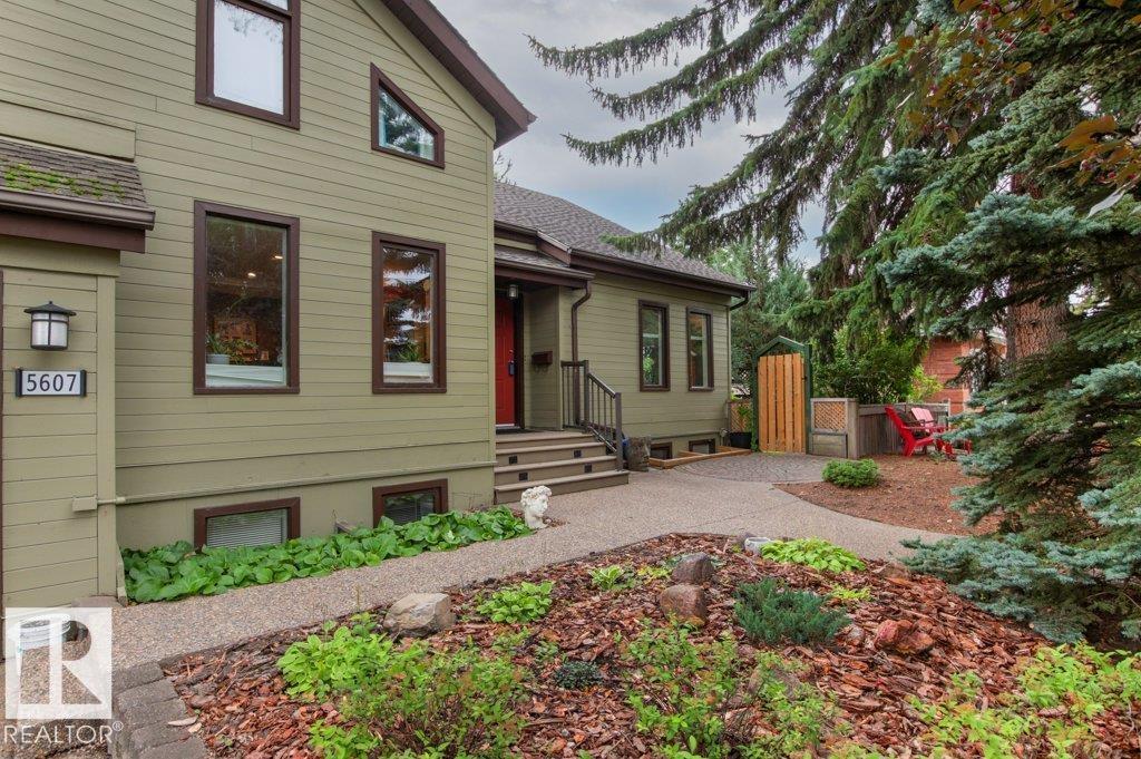 5607 107 ST NW - 2