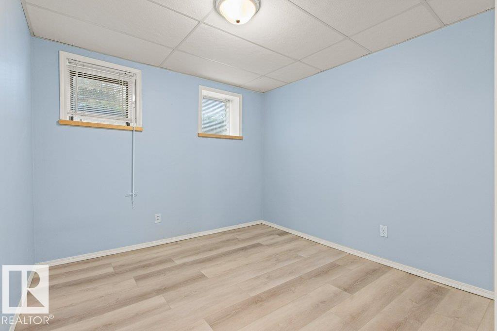 5607 107 ST NW - 44