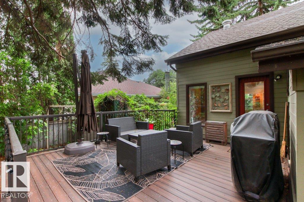5607 107 ST NW - 57
