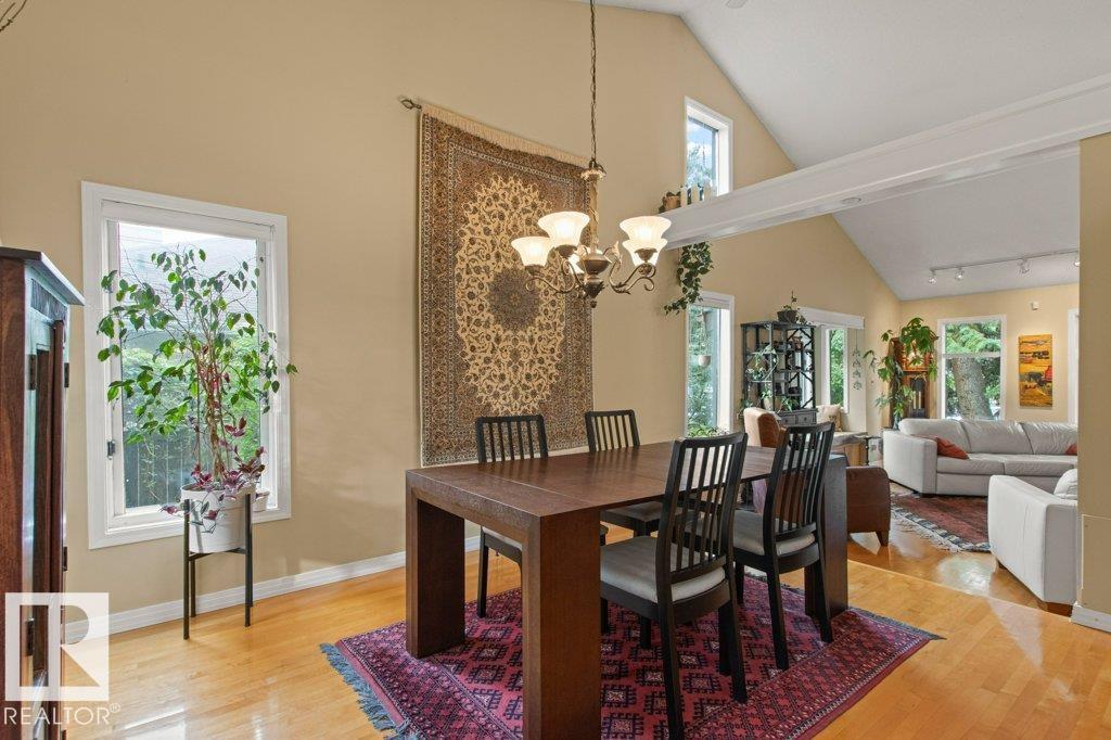 5607 107 ST NW - 8
