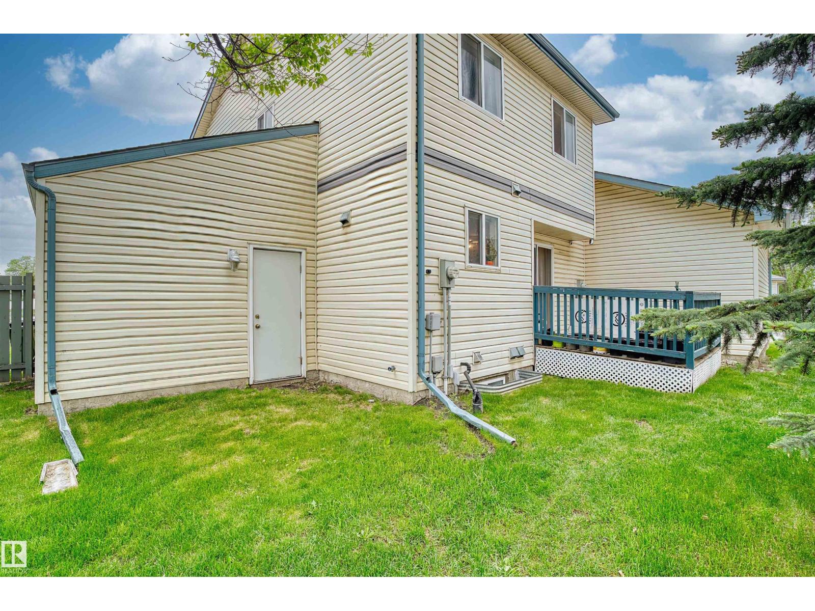 10909 106 ST NW - Image 25