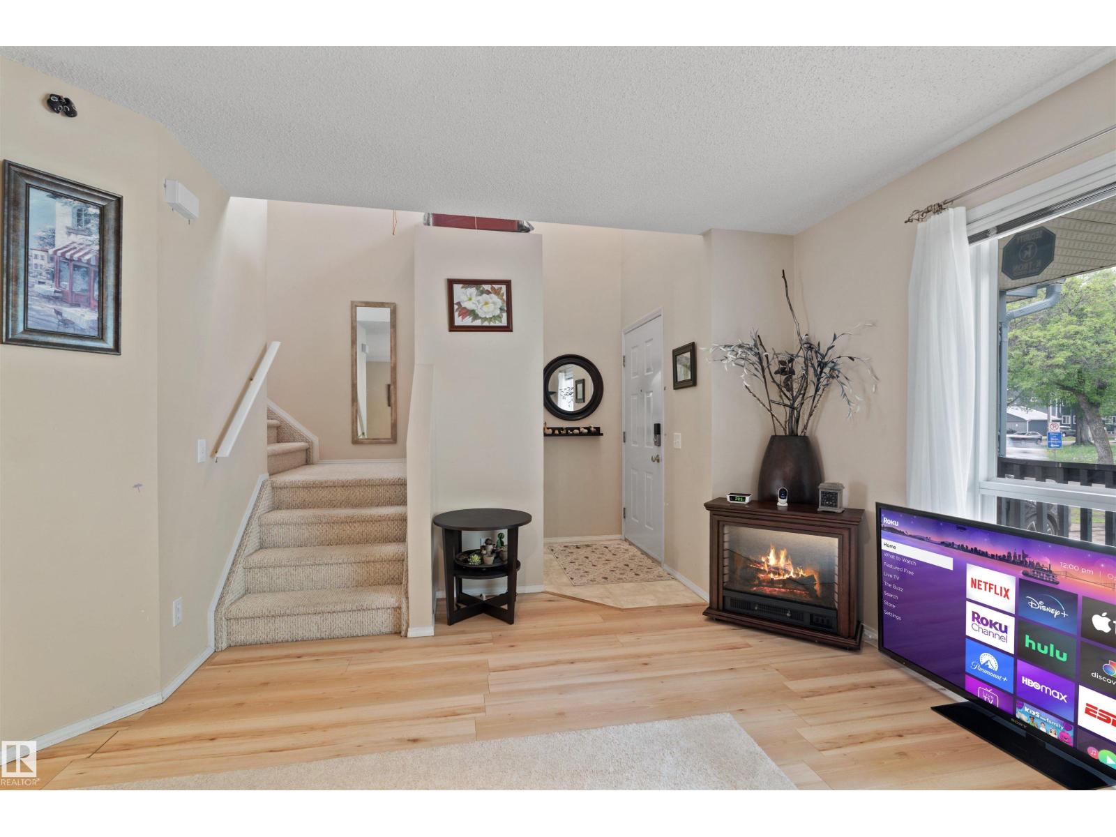 10909 106 ST NW - 3