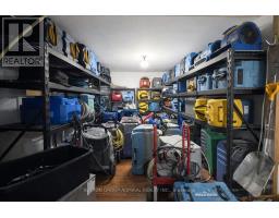 2000 Eglinton Avenue W, Toronto, ON M6E2J9 Photo 14