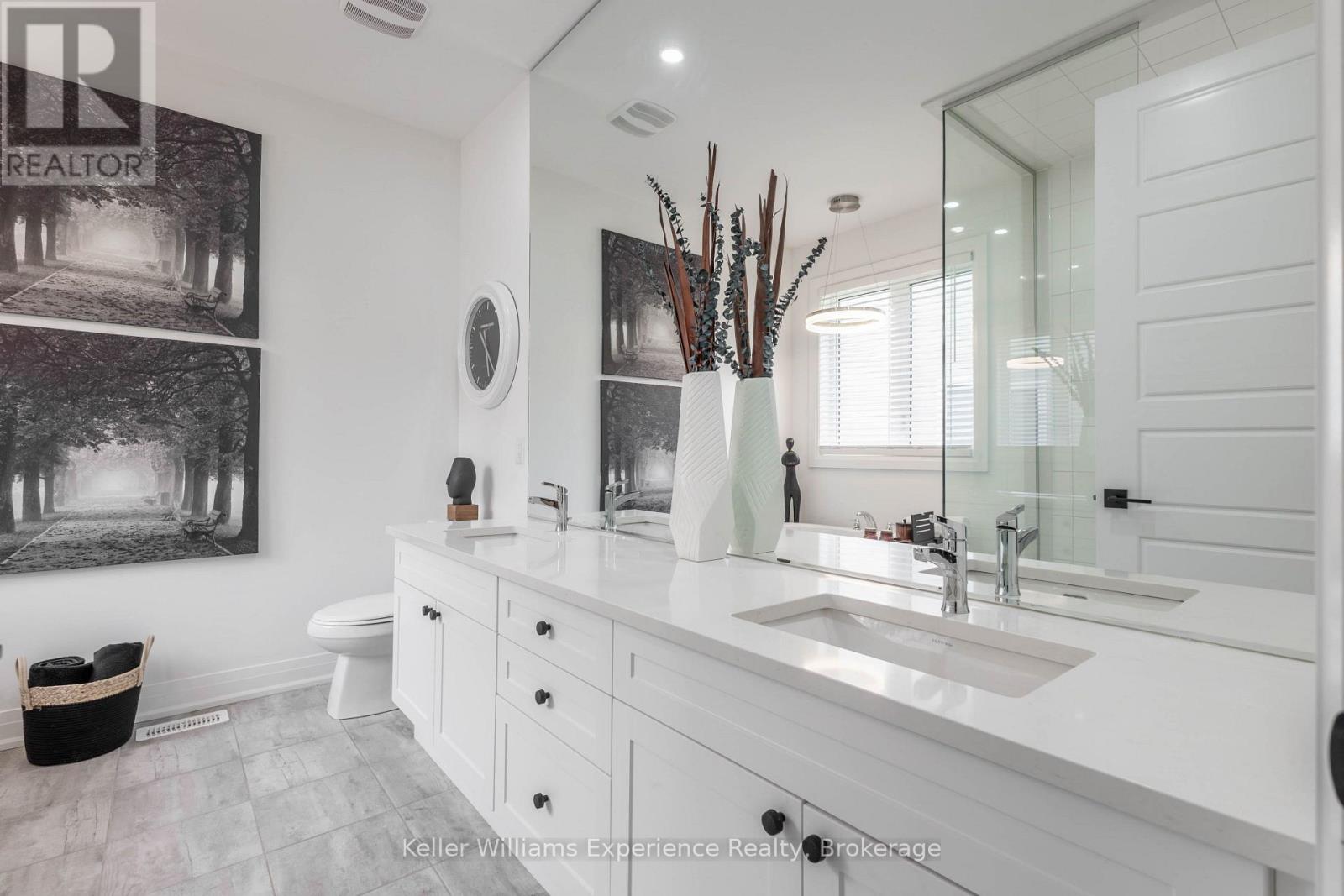 38 DYER CRESCENT - Image 17