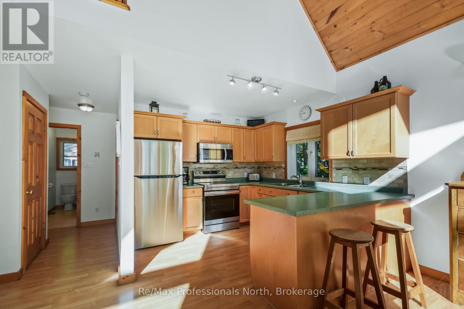 1101 MORRISON LAKE ROAD N - 12