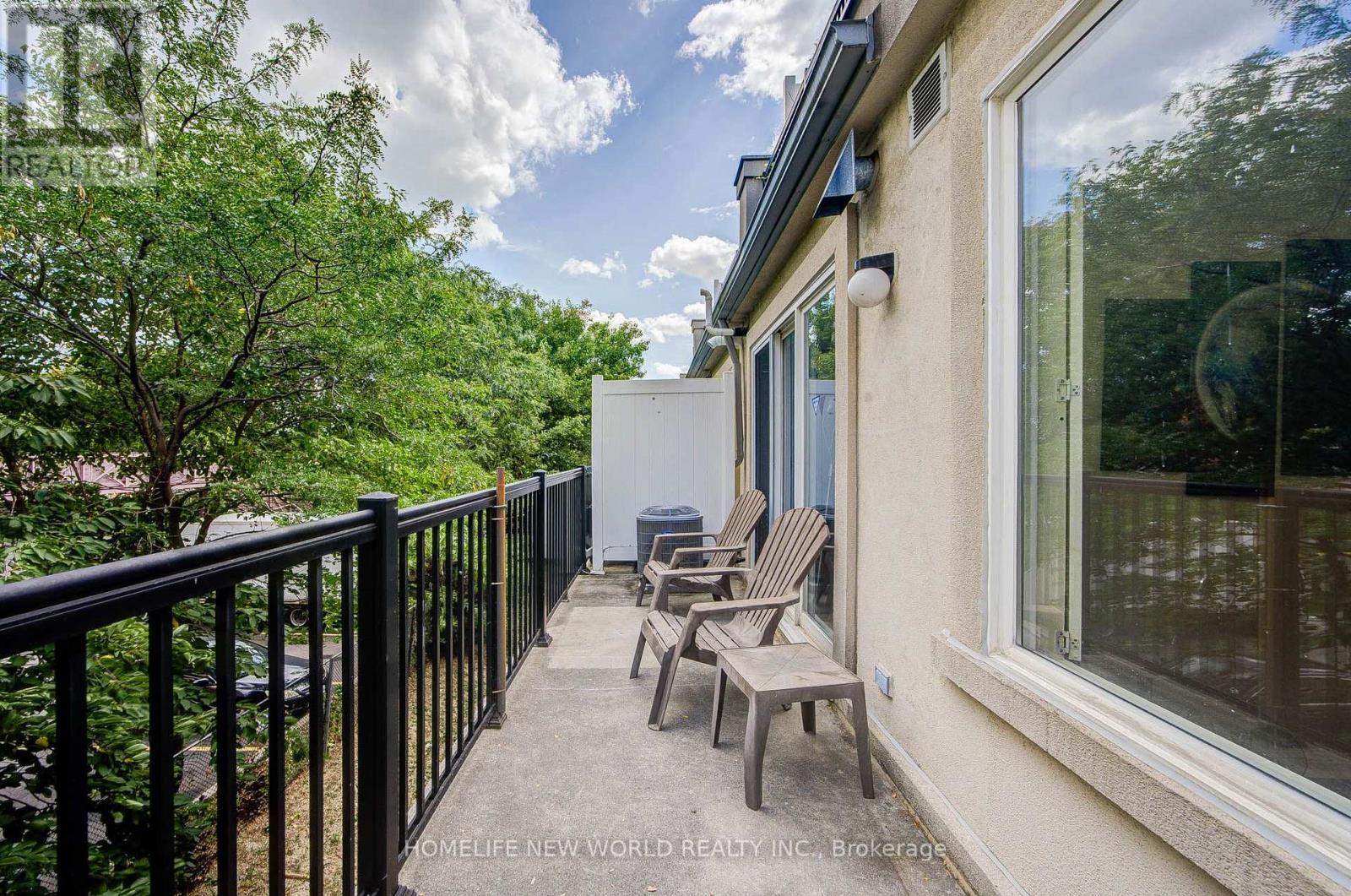 #2087 3045 FINCH AVENUE W - 29