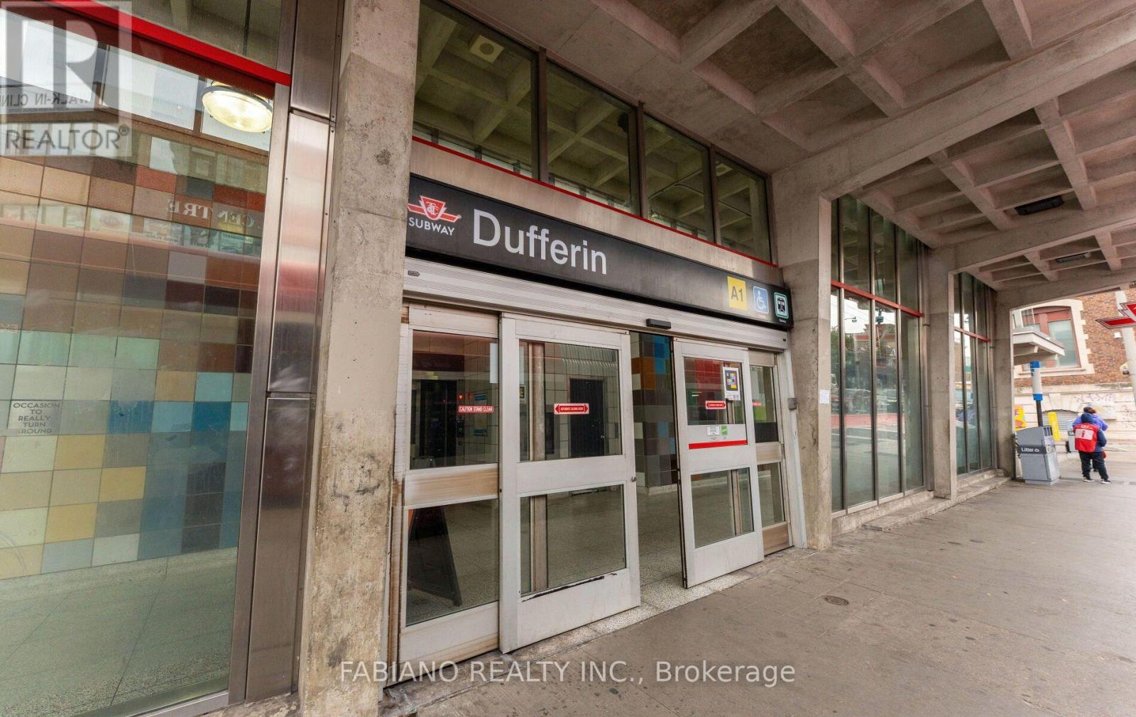 549 GLADSTONE AVENUE - Image 45