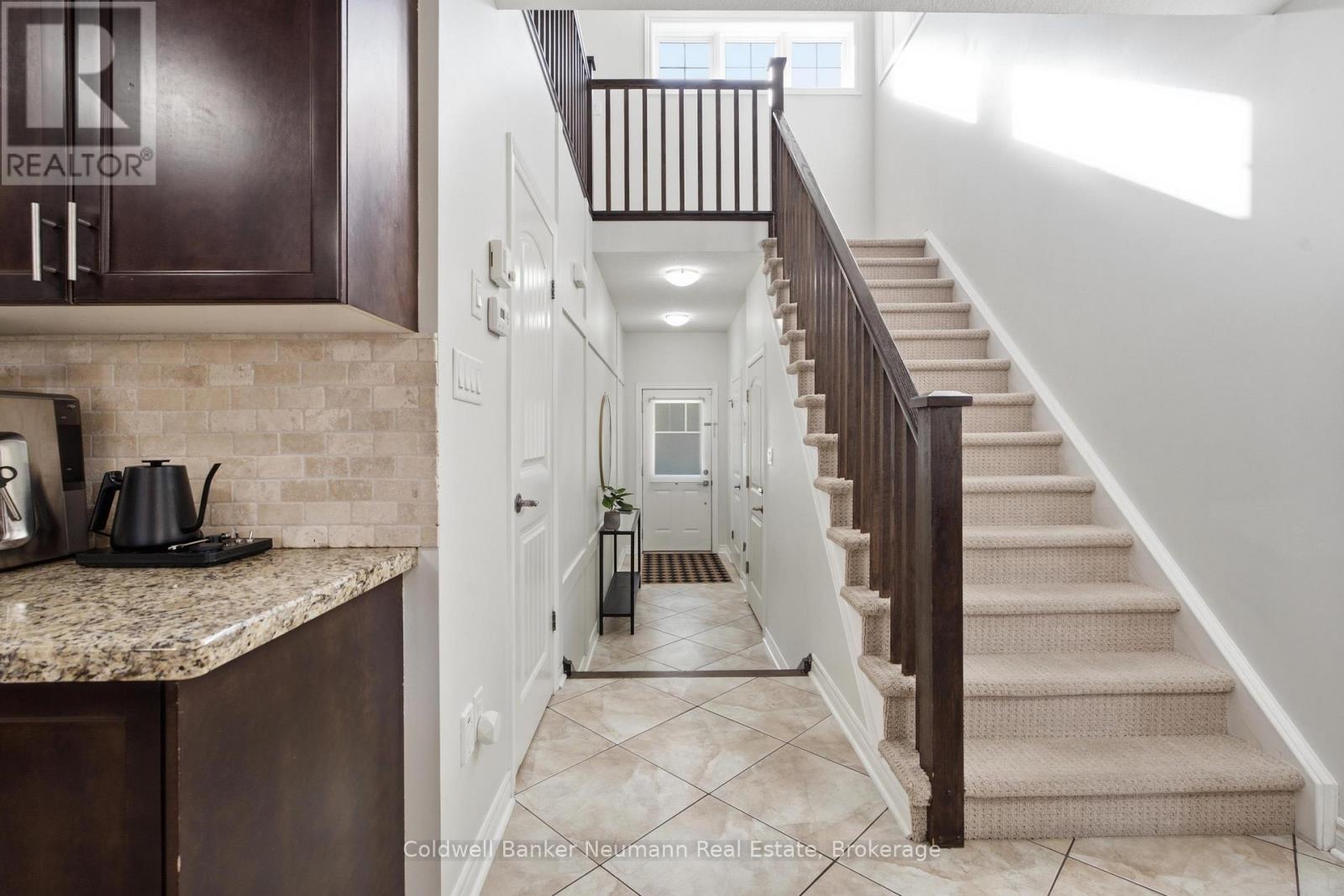 186 GOODWIN DRIVE, Guelph (Pineridge/Westminster Woods) — photo 4
