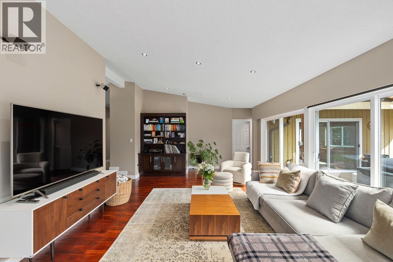 326 MOYNE DRIVE, West Vancouver — photo 5