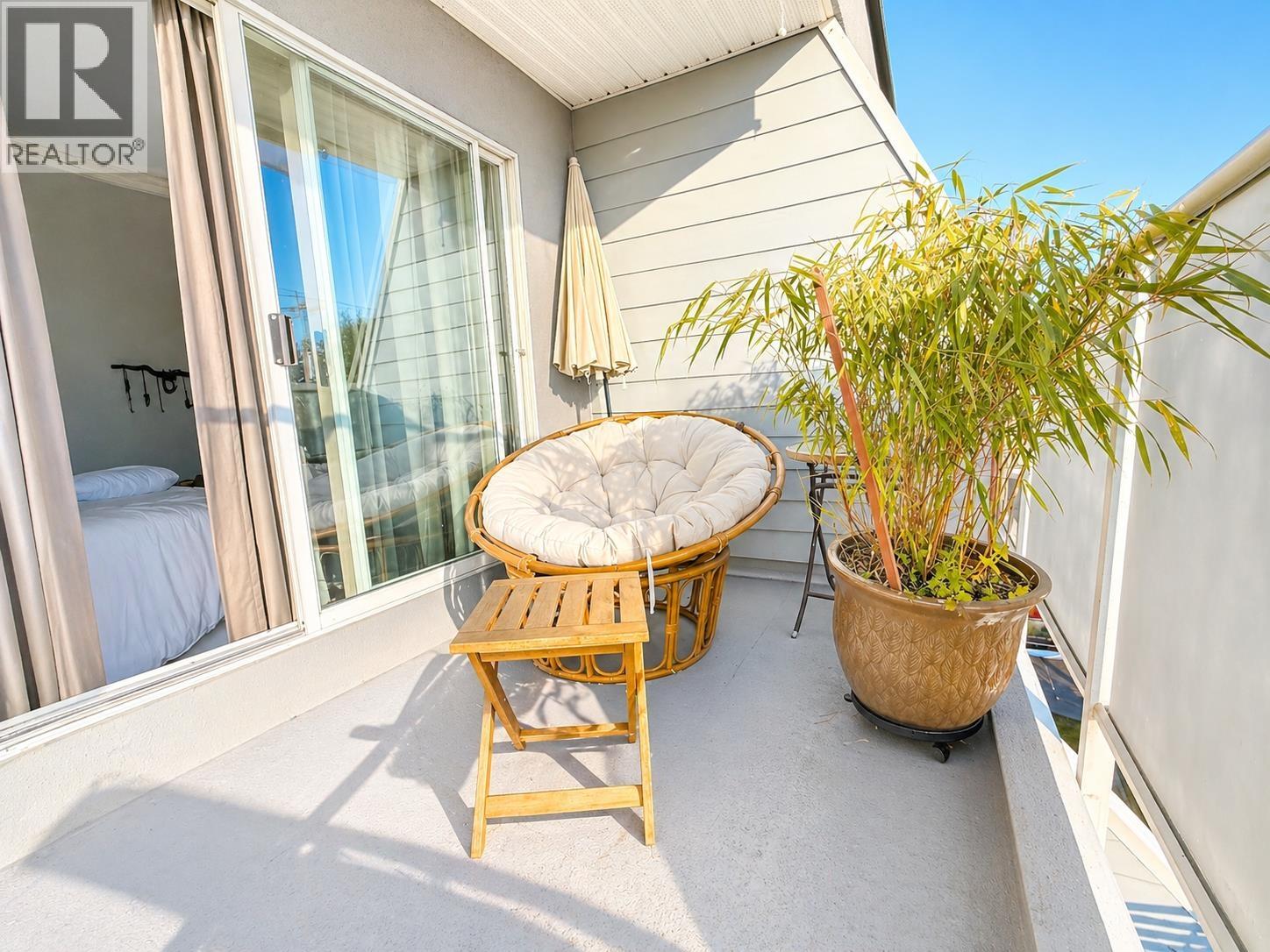 3 1510 E 3RD AVENUE, Vancouver — photo 5