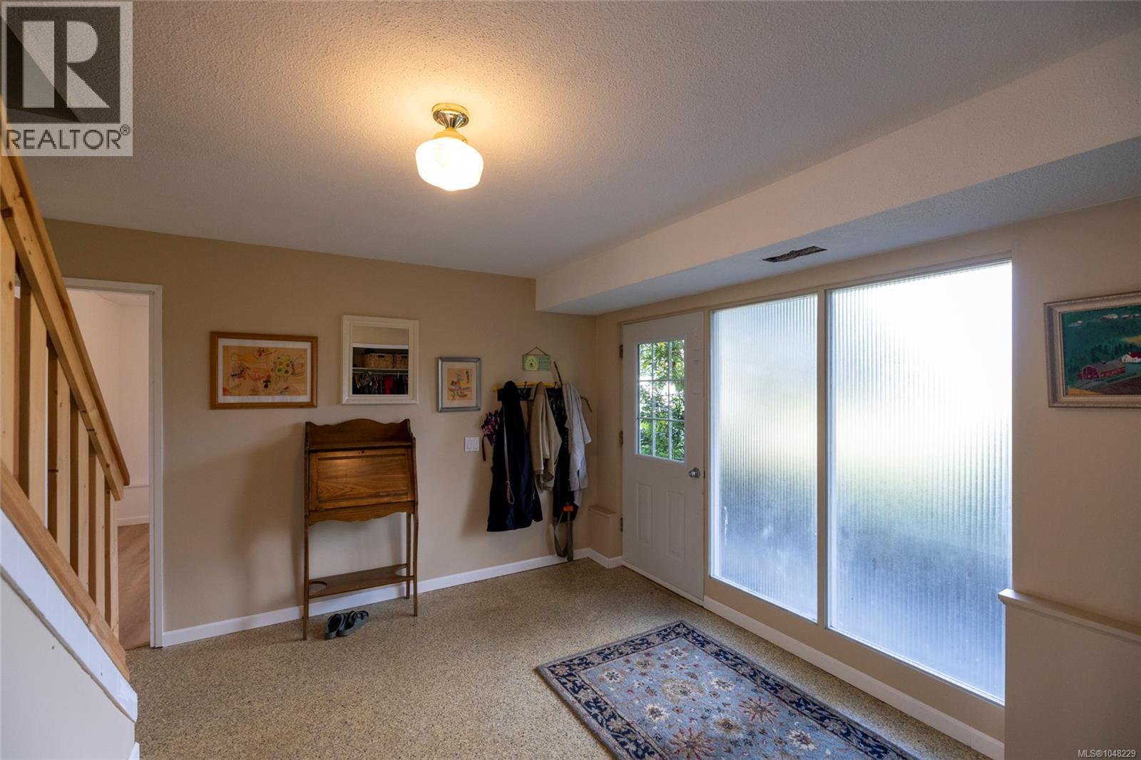 6420 Chatham Ave - Image 45