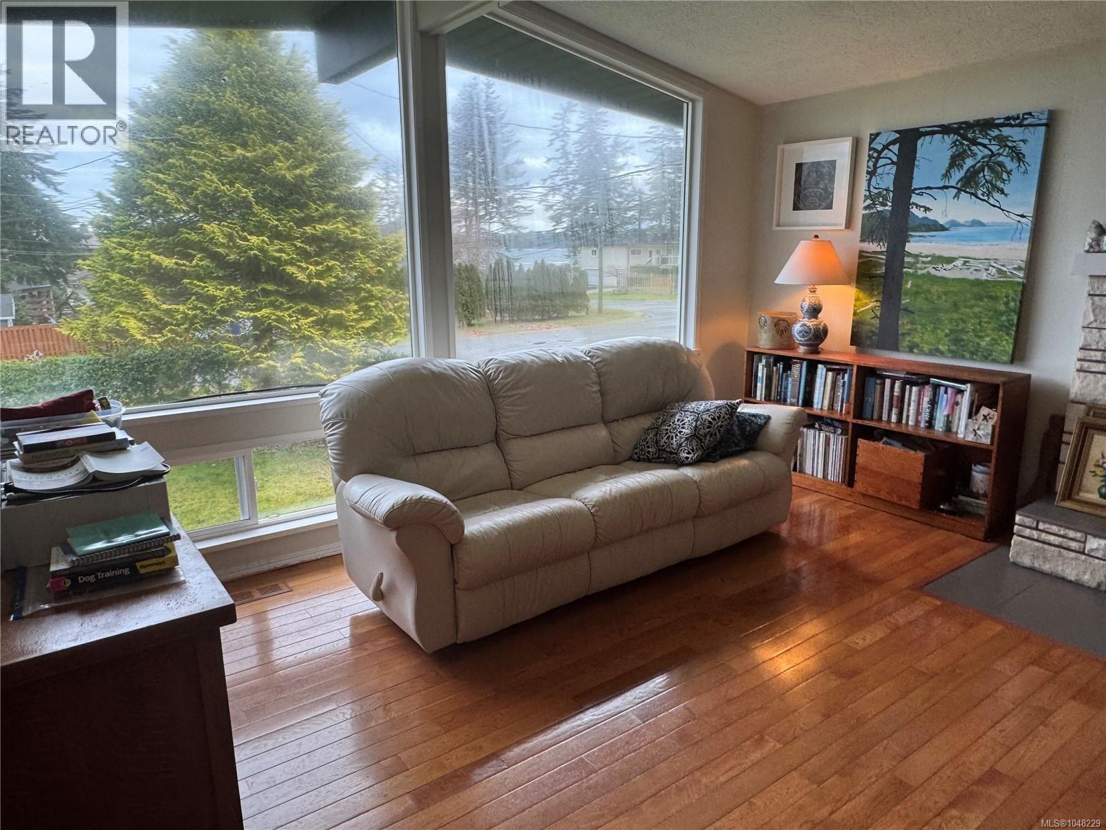 6420 Chatham Ave - 15