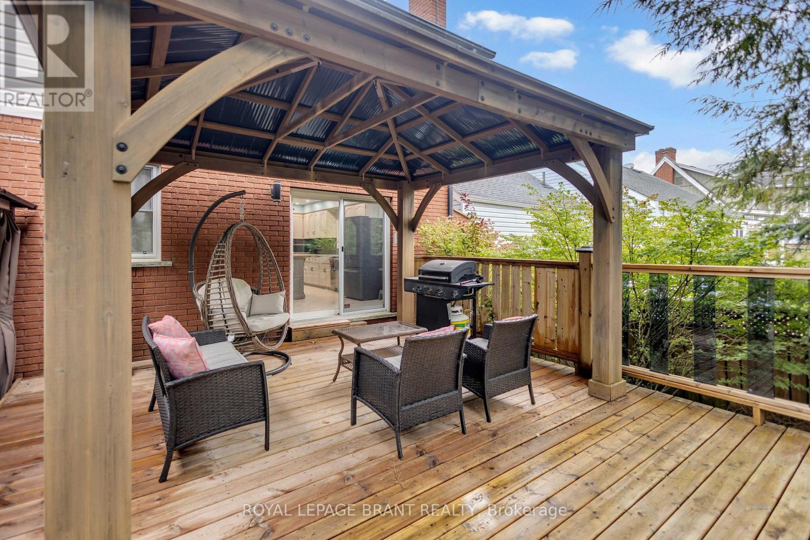 490 DEVONSHIRE AVENUE - 41