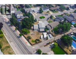 840 Liban Court, Kelowna, BC V1Y8B5 Photo 55