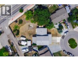 840 Liban Court, Kelowna, BC V1Y8B5 Photo 53