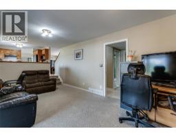 Dining nook - 840 Liban Court, Kelowna, BC V1Y8B5 Photo 16