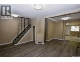 Bedroom - 1626 19th Street W, Saskatoon, SK S7M1C6 Photo 7