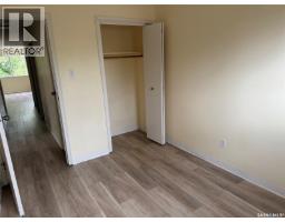 Living room - A/b 2123 Reynolds Street, Regina, SK S4N3N2 Photo 11