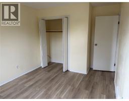 4pc Bathroom - A/b 2123 Reynolds Street, Regina, SK S4N3N2 Photo 13