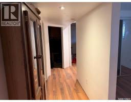 370 Arthur Street, Regina, SK S4R4X2 Photo 12