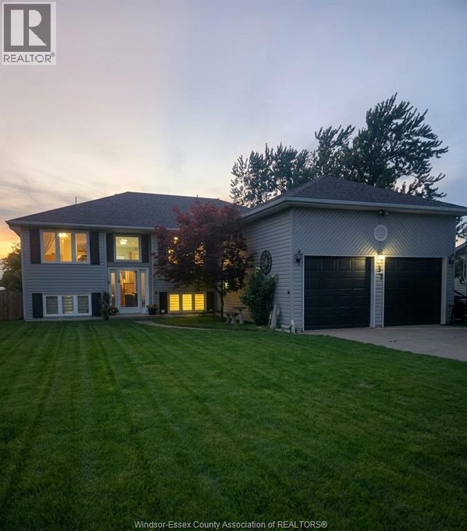 353 EAST RUSCOM RIVER ROAD, Lakeshore — photo 3