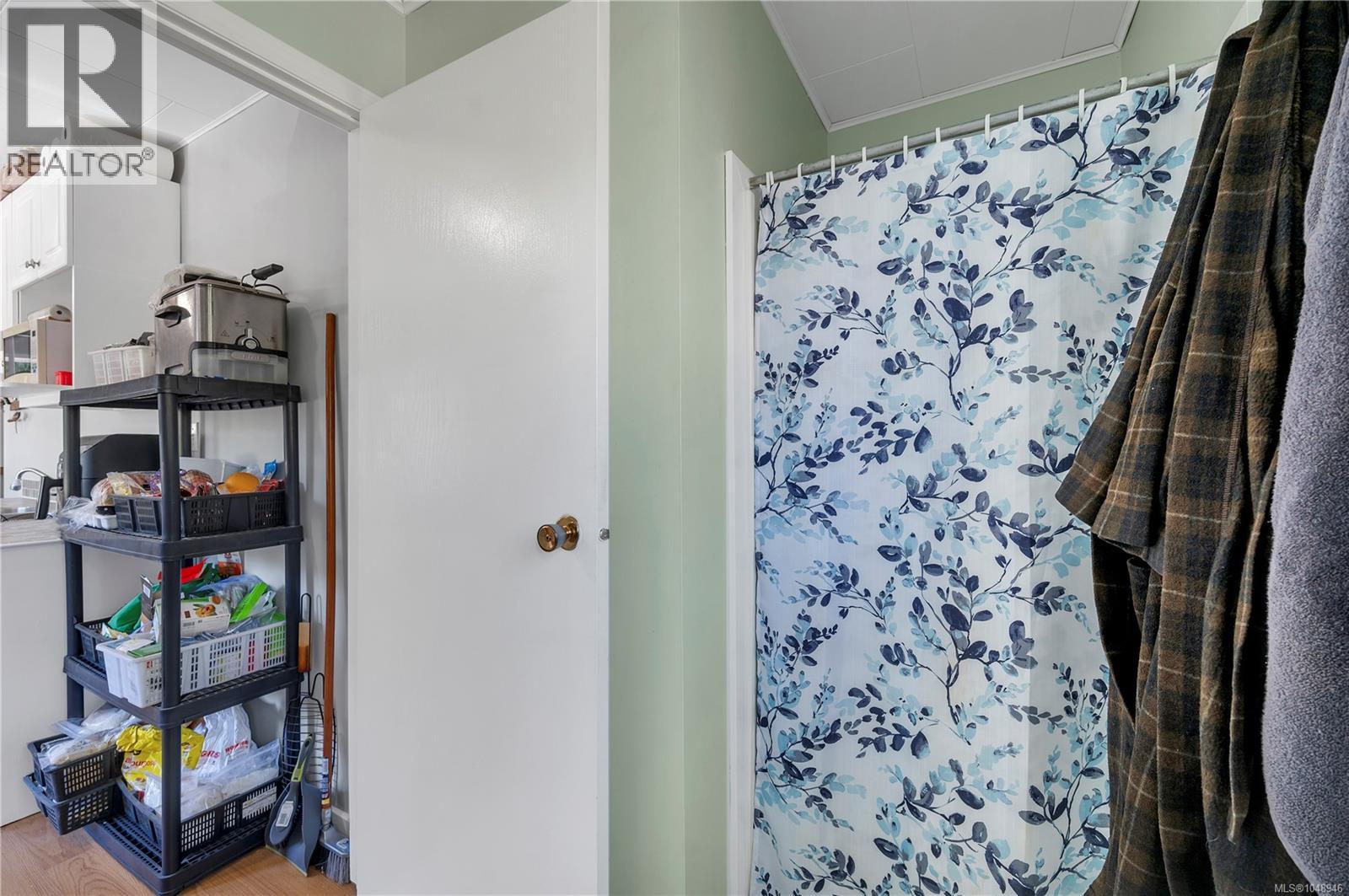 1260 Sayward Rd - 42