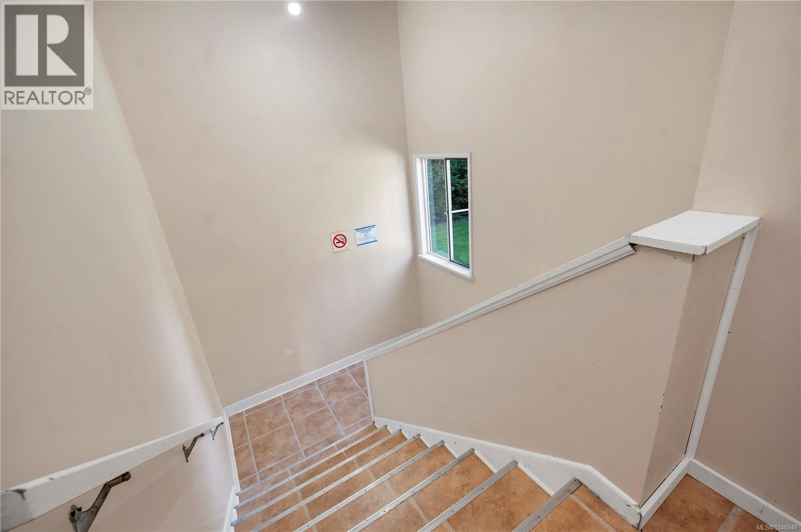 1260 Sayward Rd - 48