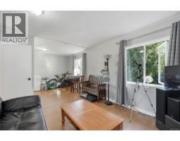 1260 Sayward Rd, Sayward, BC V0P1R0 Photo 44