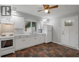 Entrance - 1260 Sayward Rd, Sayward, BC V0P1R0 Photo 6