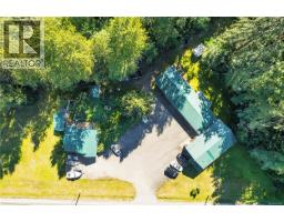 1260 Sayward Rd, Sayward, BC V0P1R0 Photo 72
