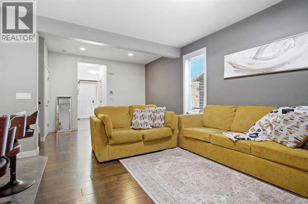#B 10304 148 Avenue N - 7