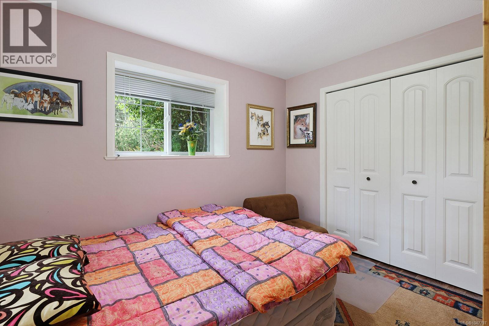 5427 Wildwood Rd - 33