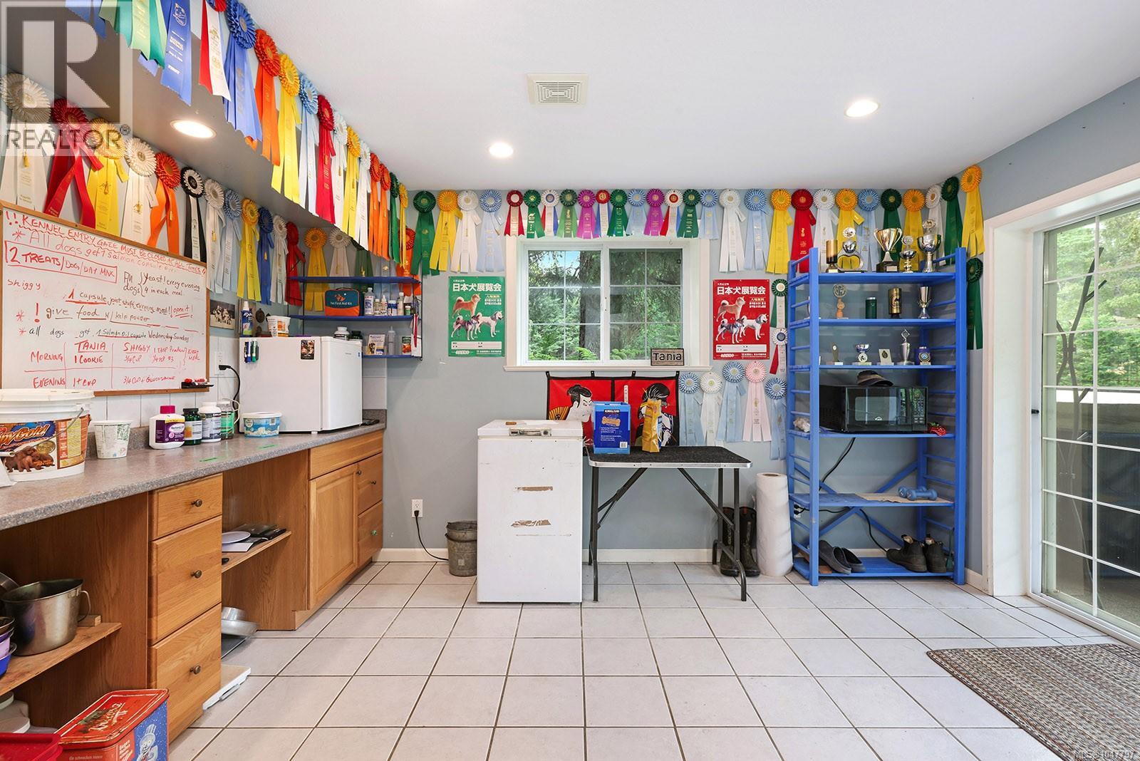 5427 Wildwood Rd - 35