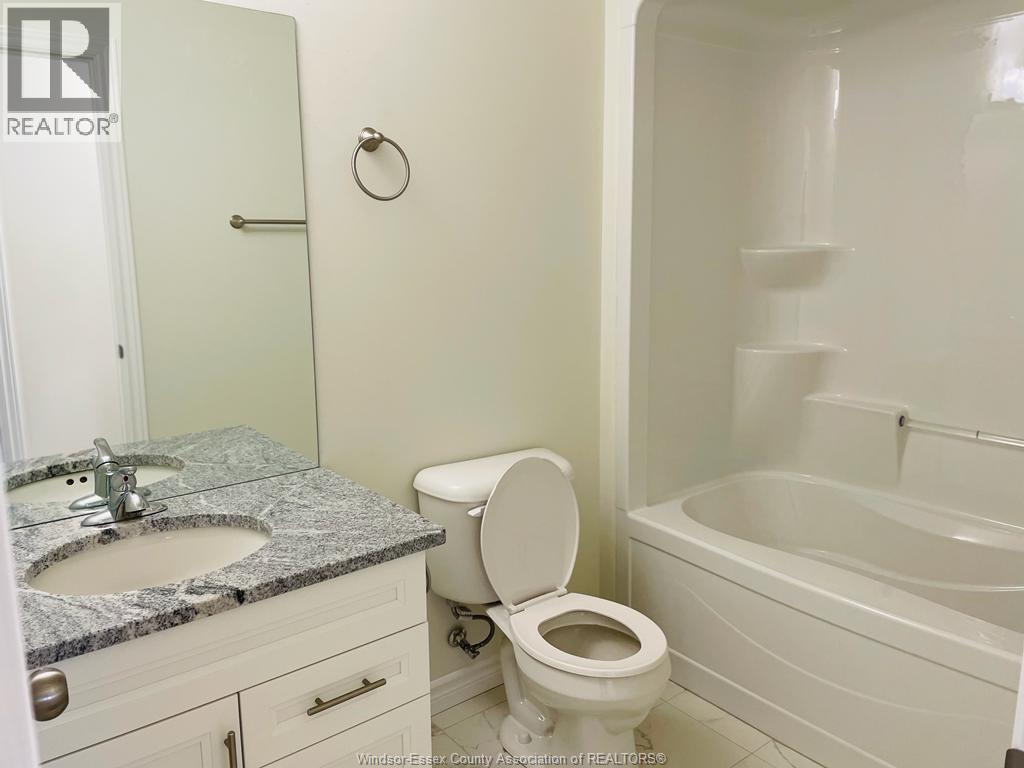 393 MULBERRY LANE, Lakeshore — photo 9
