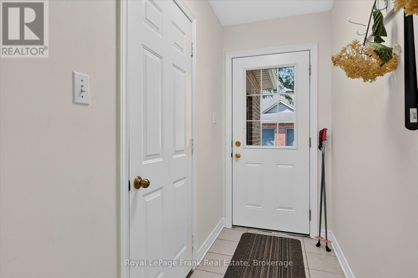 22 CHARLES COURT, Selwyn — photo 4