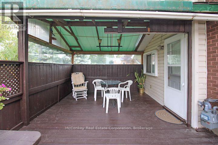 492 ROBERT ROAD - 12