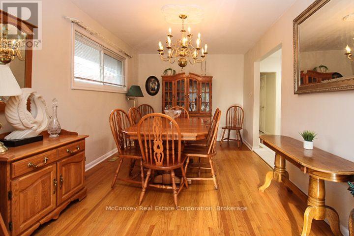 492 ROBERT ROAD - 20