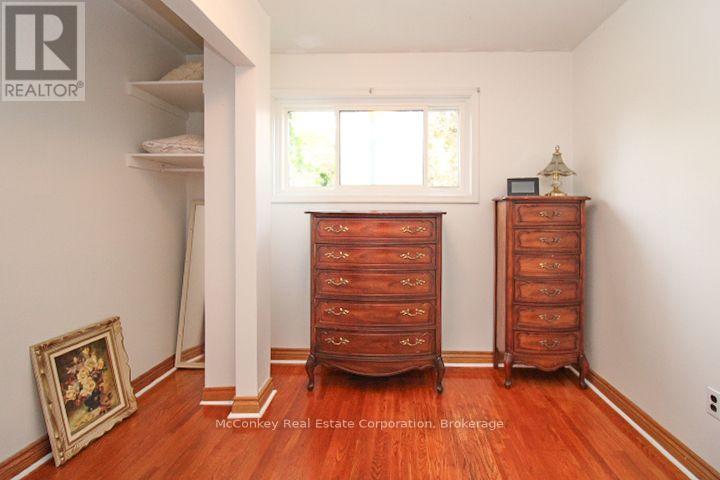 492 ROBERT ROAD - 31