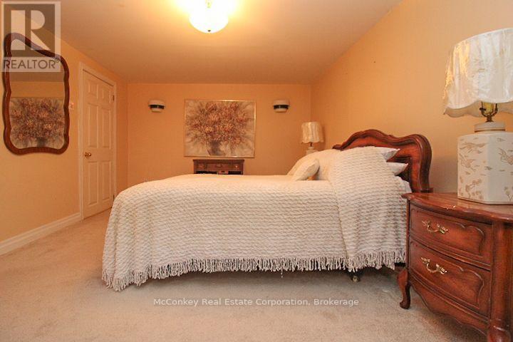 492 ROBERT ROAD - 41