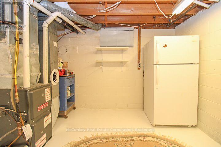 492 ROBERT ROAD - 45