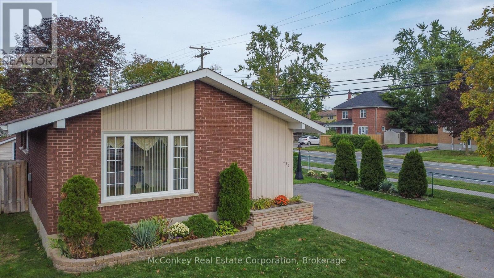 492 ROBERT ROAD - 6