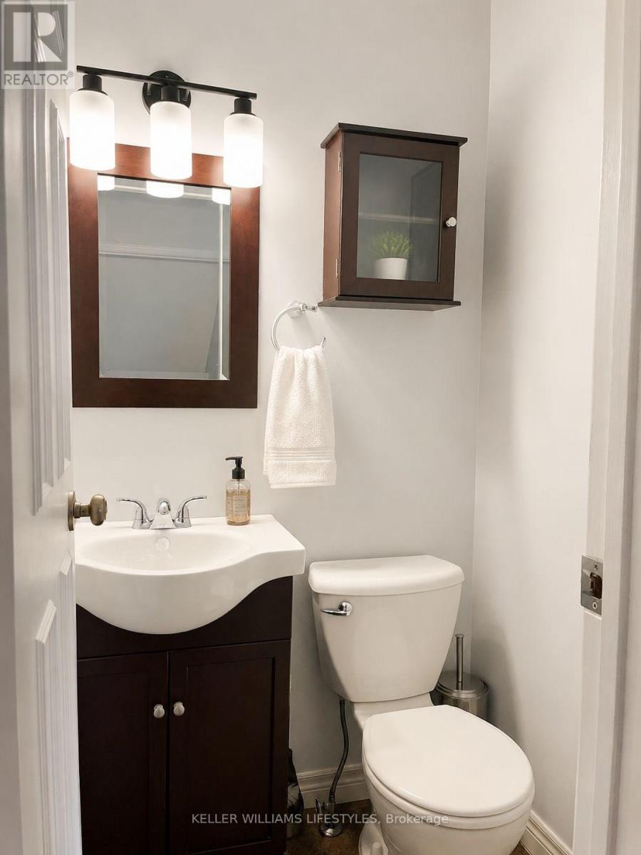 #46 700 EXETER ROAD - 12