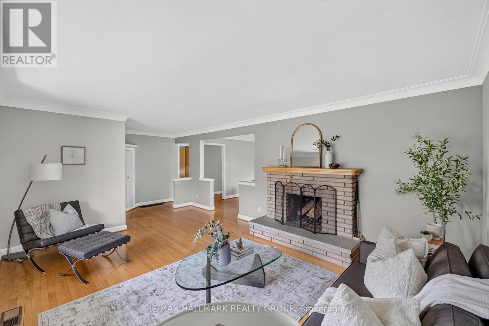 811 IROQUOIS ROAD - 8